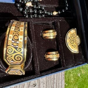 Michaela Frey Wein Freywille Gustav Klimt